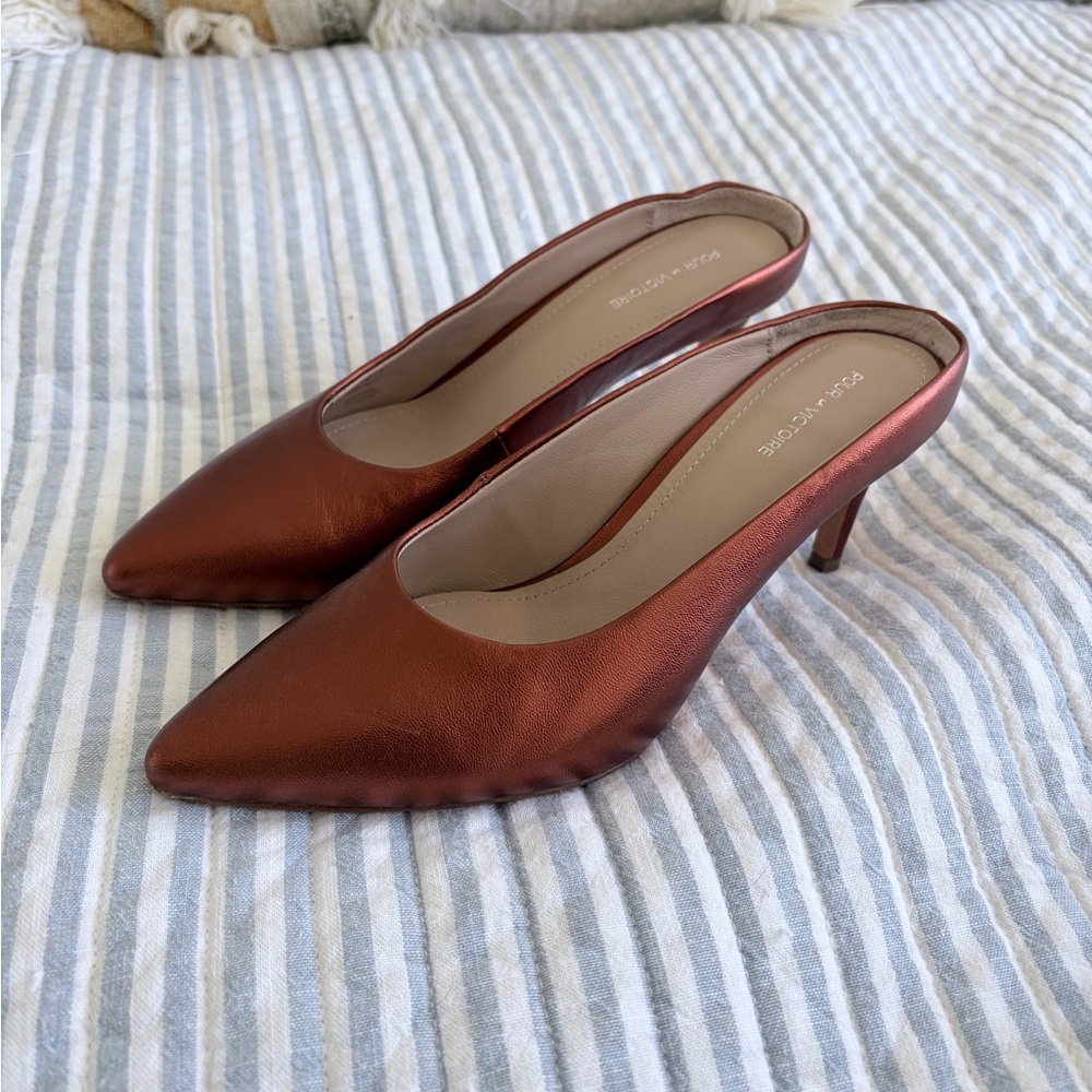 Pour La Victoire Metallic Brown Heels